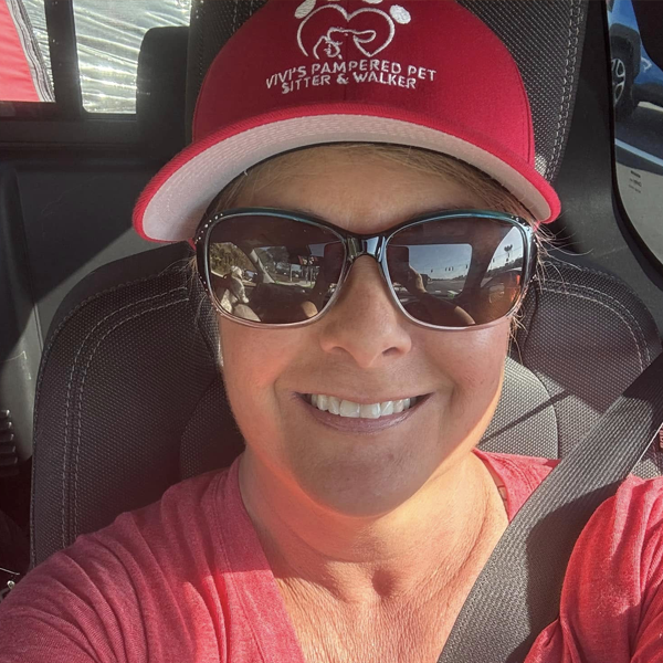 Viginia Venter - Vivi's Pampered Pets'